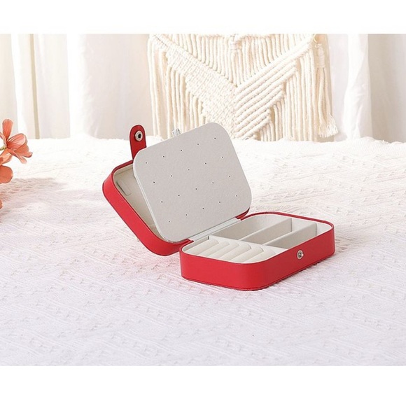 Pink Jewelry Organizer Box - Picture 2 of 8